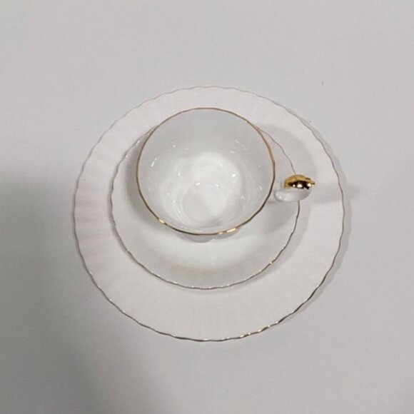 Royal Albert Val Dor Bone China White Tea Cup & Saucer Trio Set Gold Trim - Picture 11 of 16